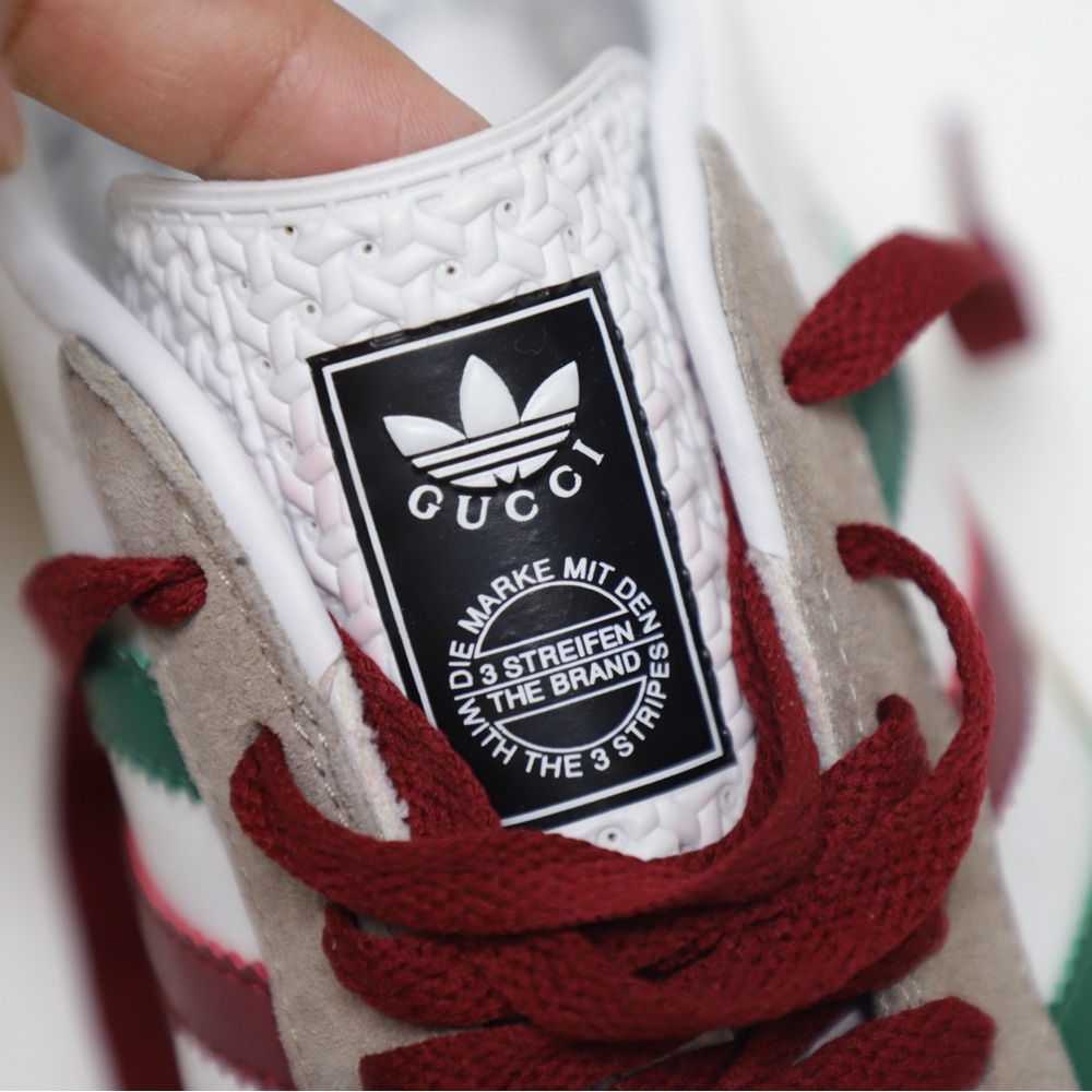Authentic Gucci x Adidas Gazelle Sneakers White Green Red - Picture 15 of 16
